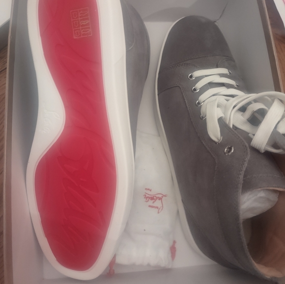 Shoes - Picture 3 of 3